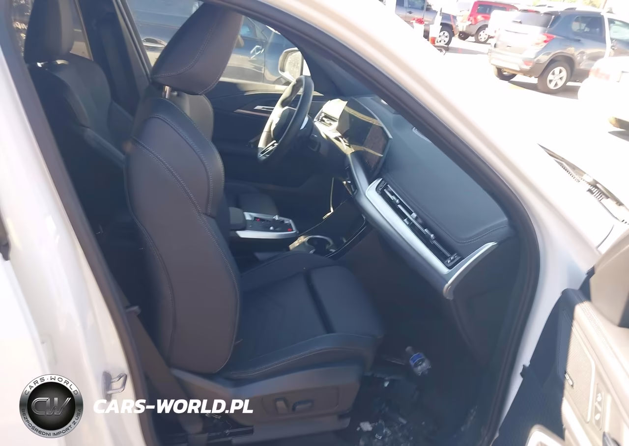 2026 BMW X1 xDrive28I VIN:WBX73EF05T5701508 - 5