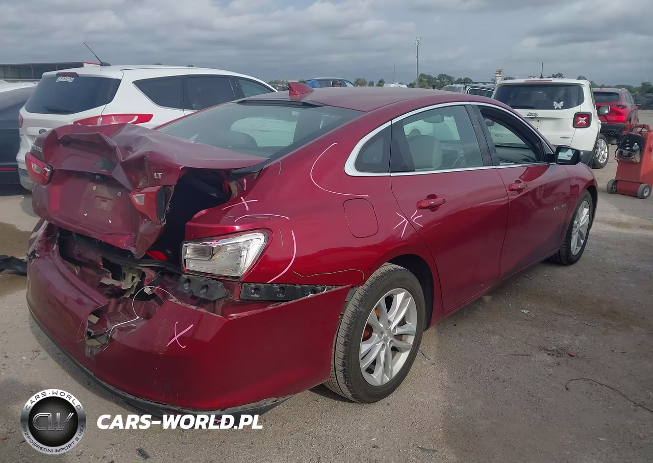 2018 Chevrolet Malibu Lt VIN:1G1ZD5ST2JF242036 - 4