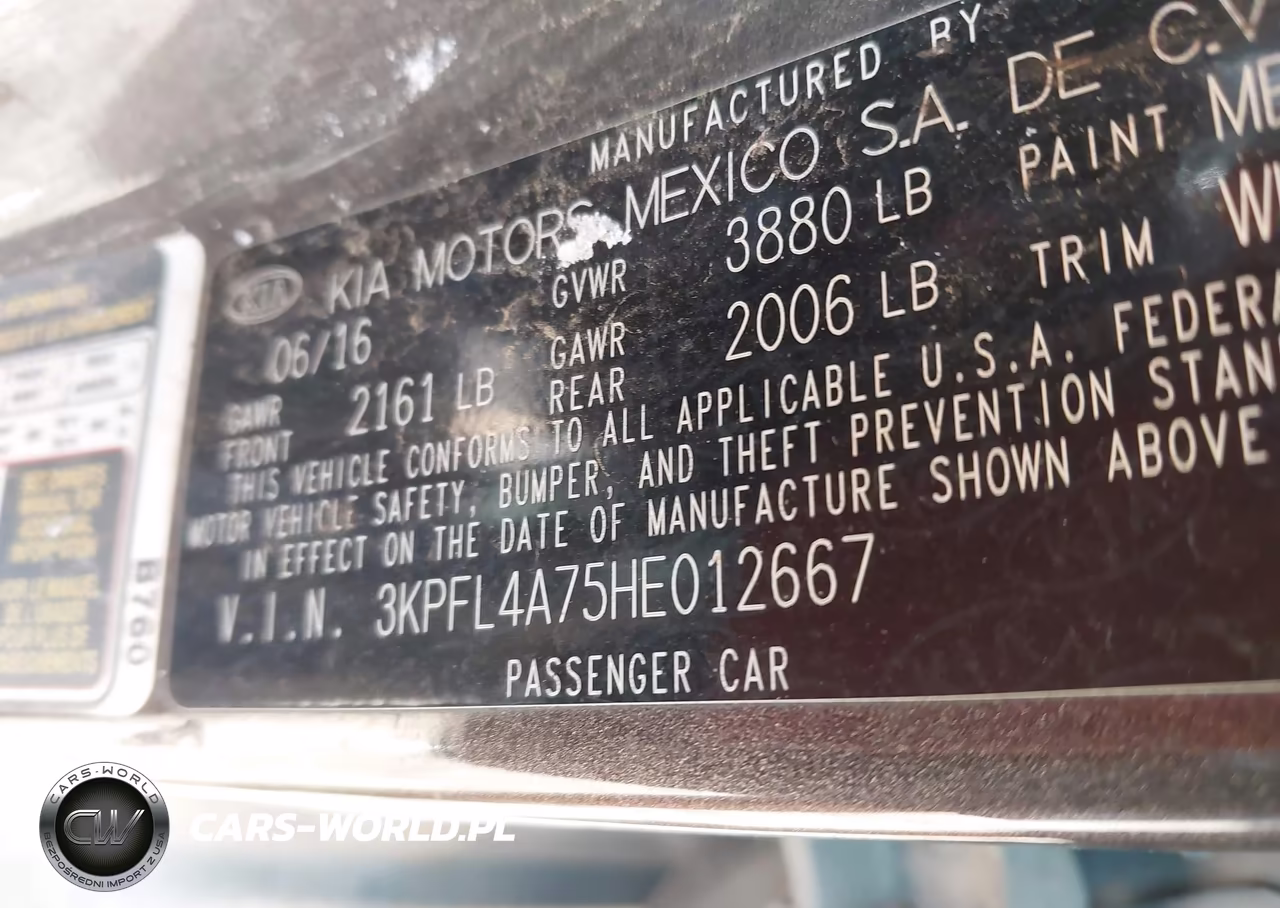 2017 Kia Forte Lx VIN:3KPFL4A75HE012667 - 9
