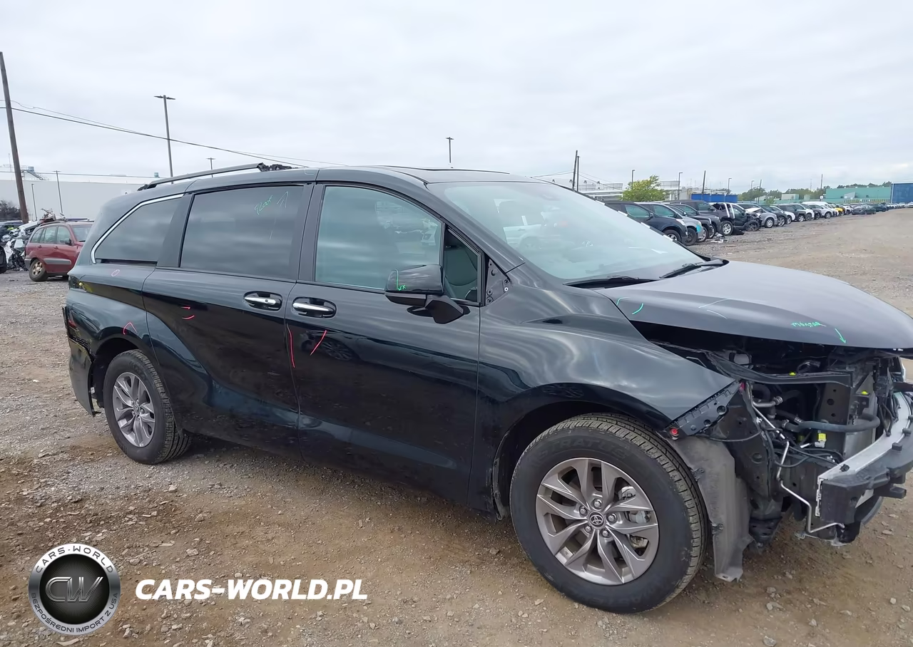 2025 Toyota Sienna Xle VIN:5TDJRKEC1SS251389 - 18