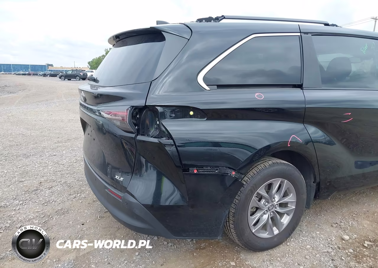 2025 Toyota Sienna Xle VIN:5TDJRKEC1SS251389 - 19