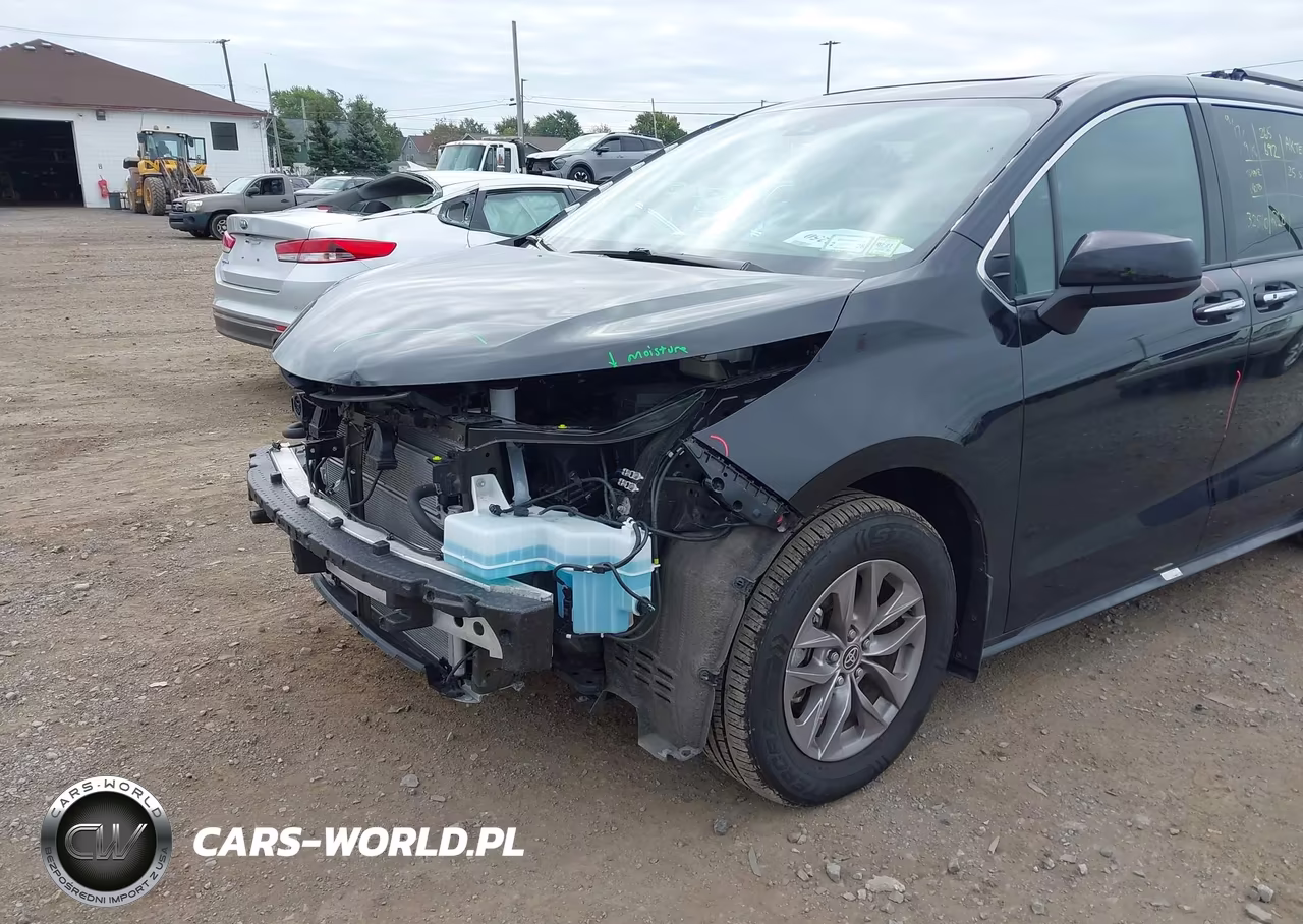 2025 Toyota Sienna Xle VIN:5TDJRKEC1SS251389 - 6