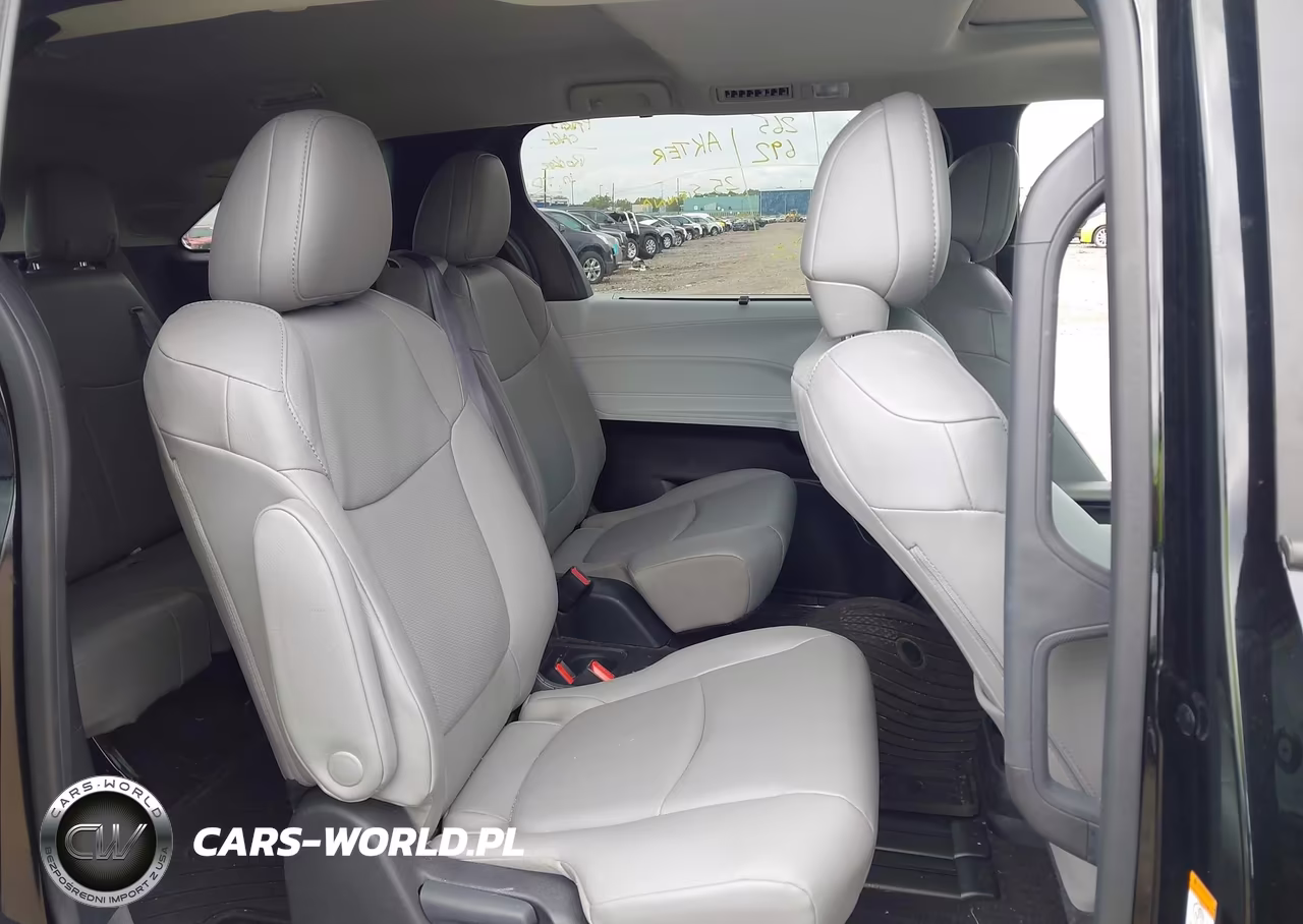 2025 Toyota Sienna Xle VIN:5TDJRKEC1SS251389 - 8