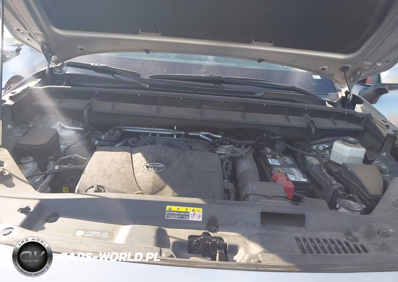 2021 Toyota Highlander L VIN:5TDCZRAH0MS517166 - 10