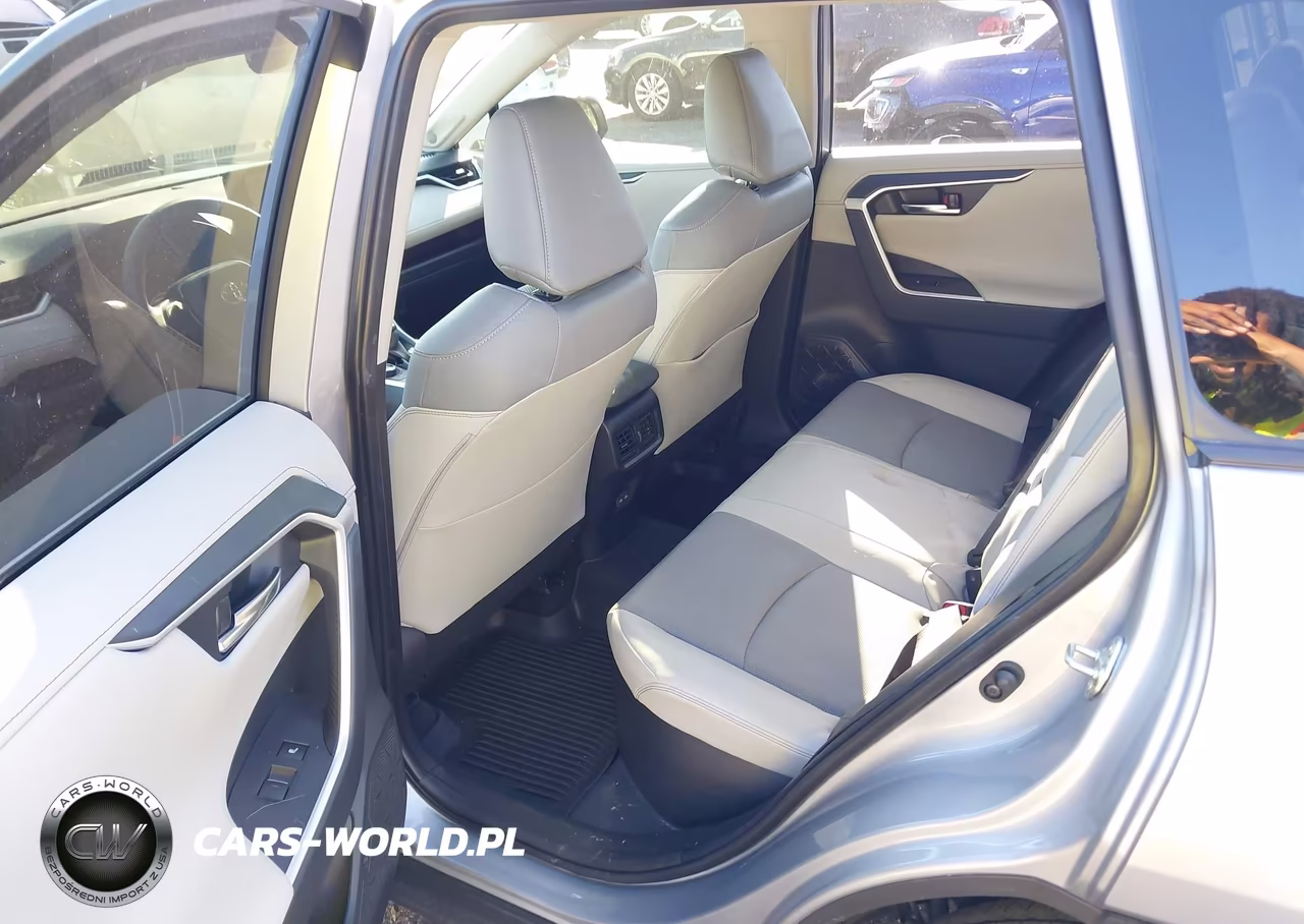 2025 Toyota Rav4 Hybrid Limited VIN:JTMD6RFV5SD164797 - 8