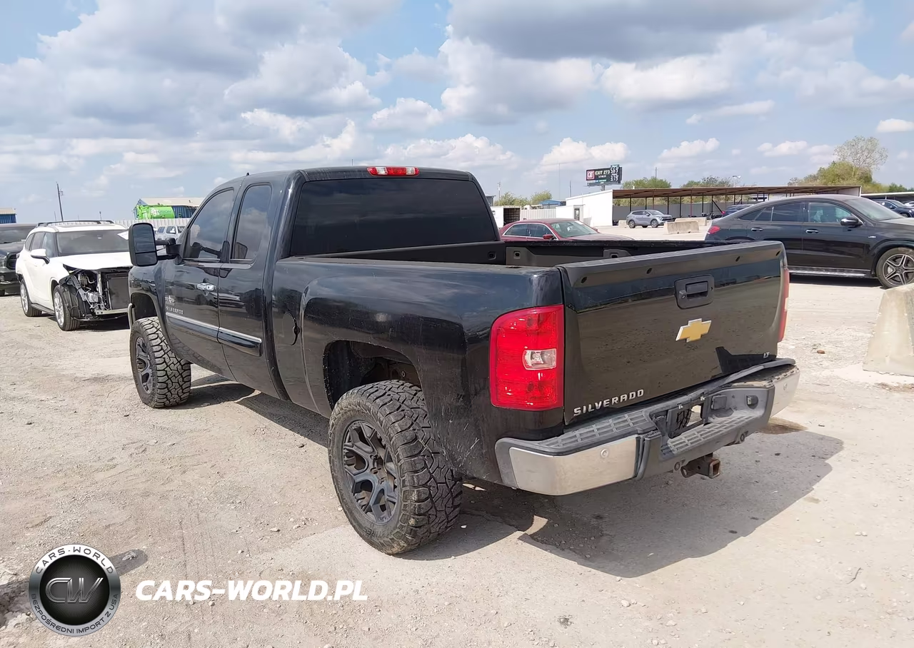 2013 Chevrolet Silverado 1500 Lt VIN:1GCRCSE03DZ303178 - 3