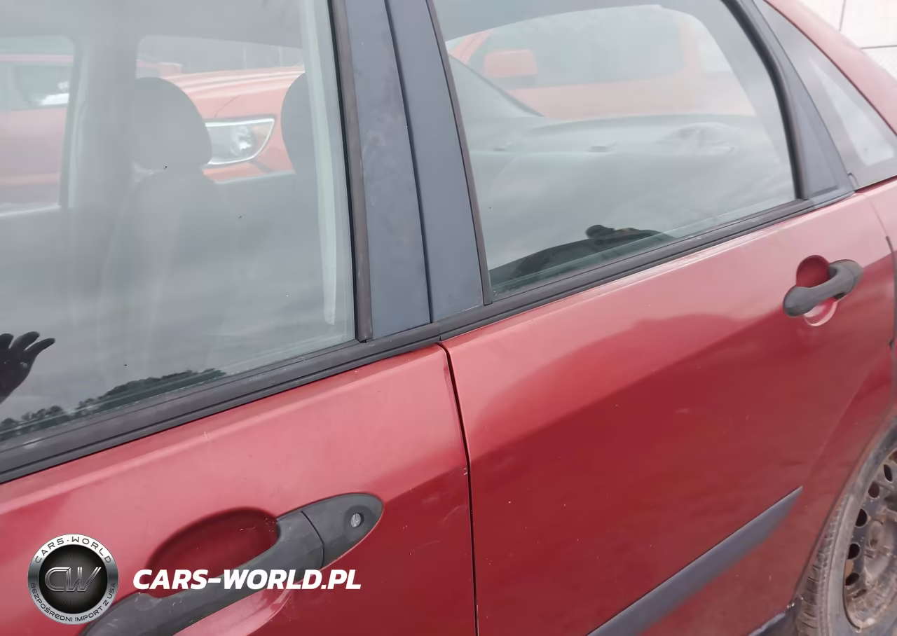 2001 Ford Focus VIN:1FAFP33P31W130696 - 14