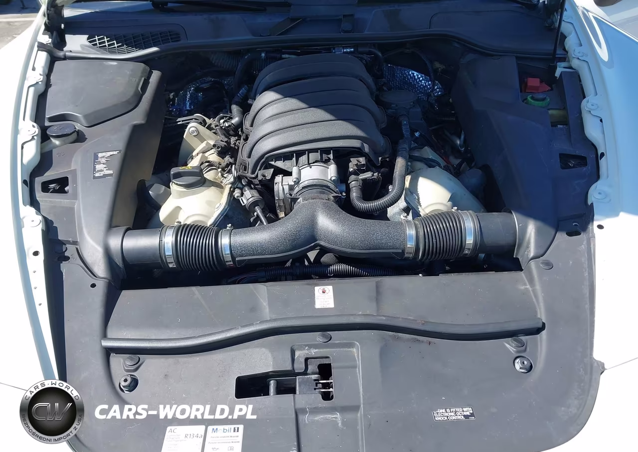2012 Porsche Cayenne S VIN:WP1AB2A23CLA40438 - 10