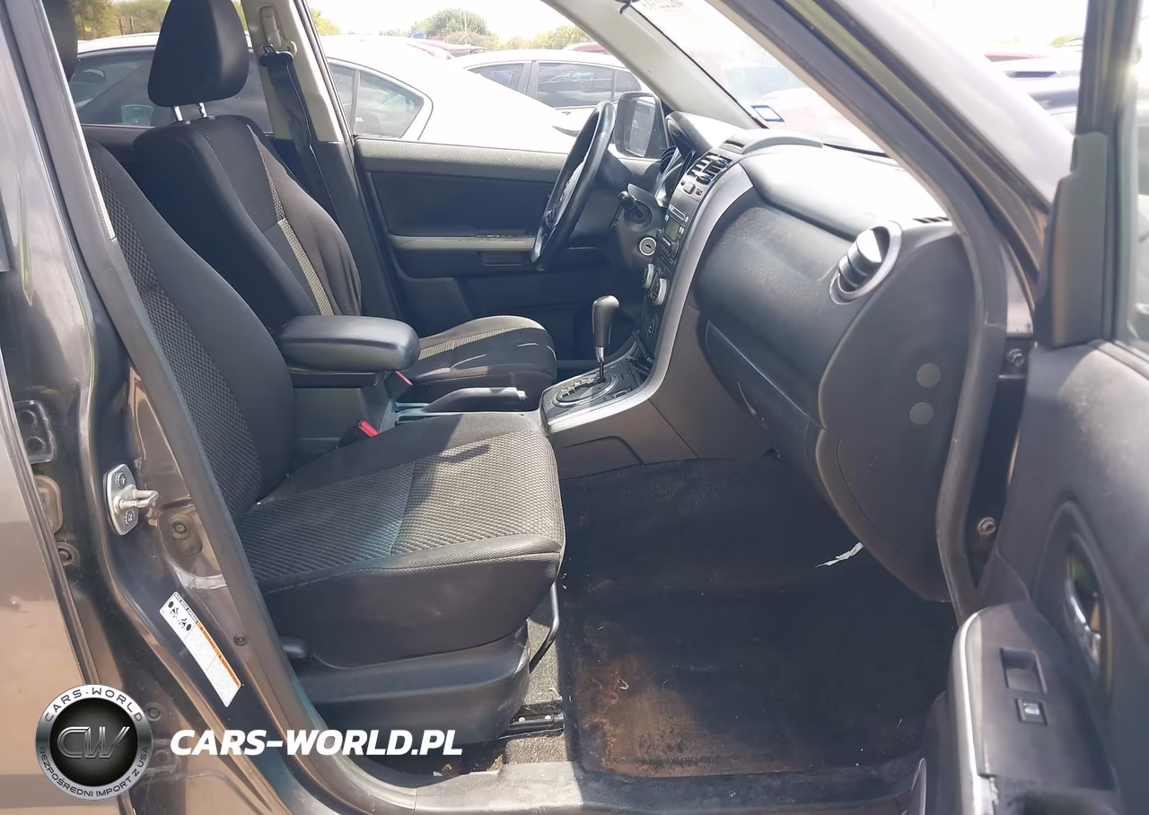 2011 Suzuki Grand Vitara Premium VIN:JS3TE0D23B4101217 - 5