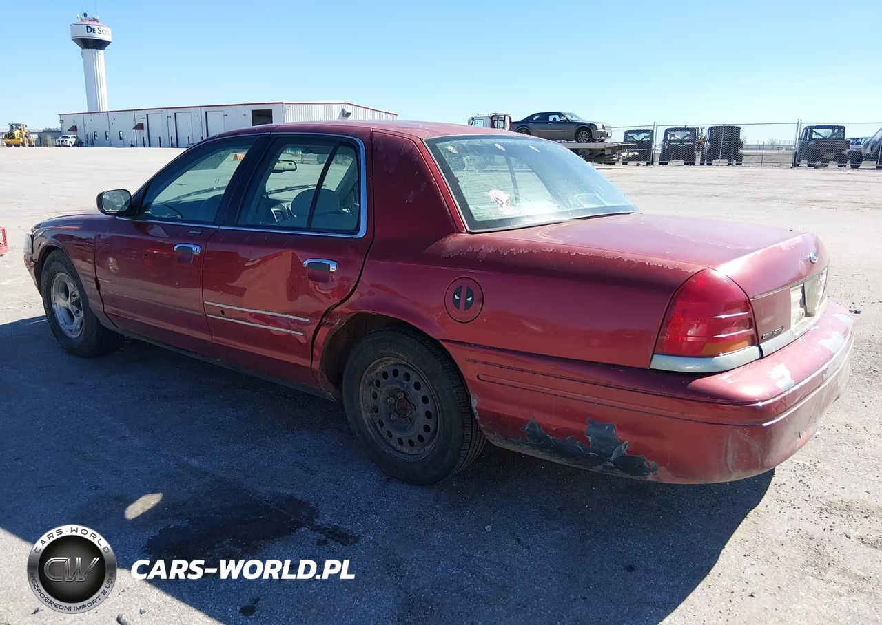 1999 Ford Crown Victoria Lx VIN:2FAFP74W8XX179984 - 3