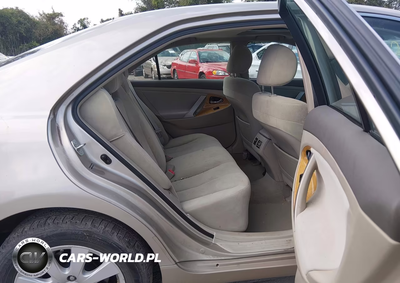 2007 Toyota Camry Xle VIN:4T1BE46K17U658838 - 8