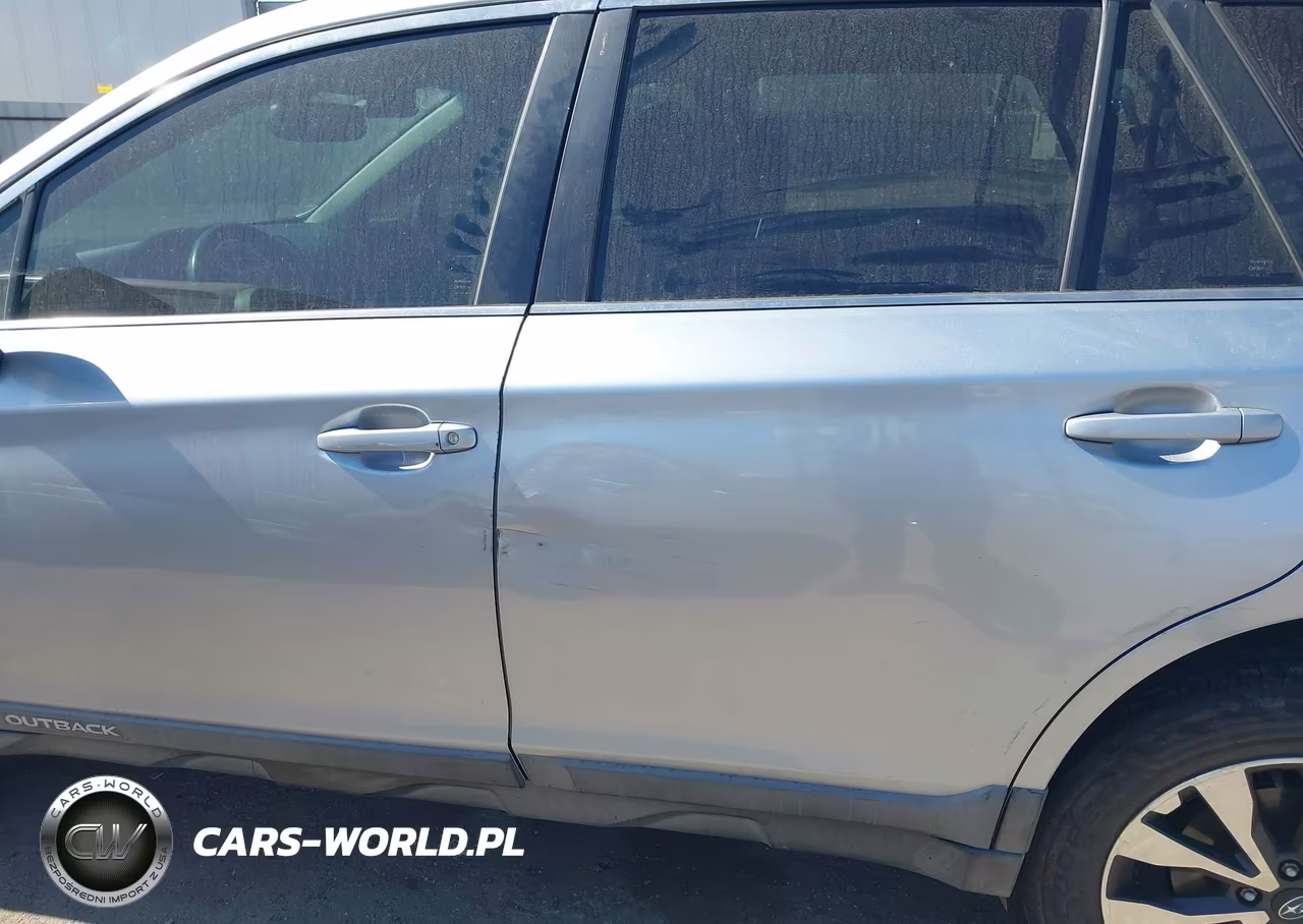 2015 Subaru Outback 3.6R Limited VIN:4S4BSENC2F3249728 - 14