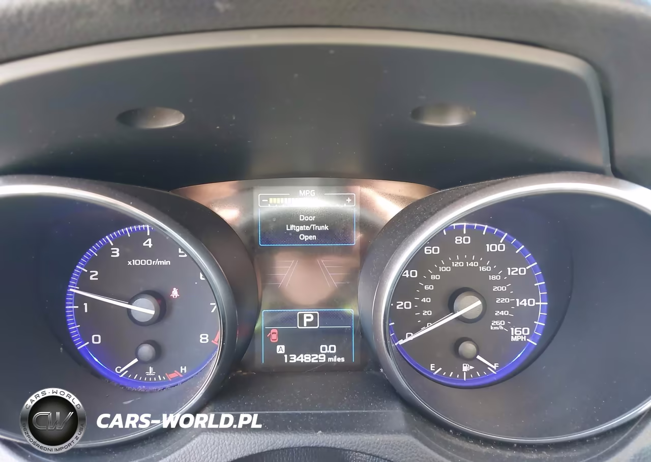 2015 Subaru Outback 3.6R Limited VIN:4S4BSENC2F3249728 - 7