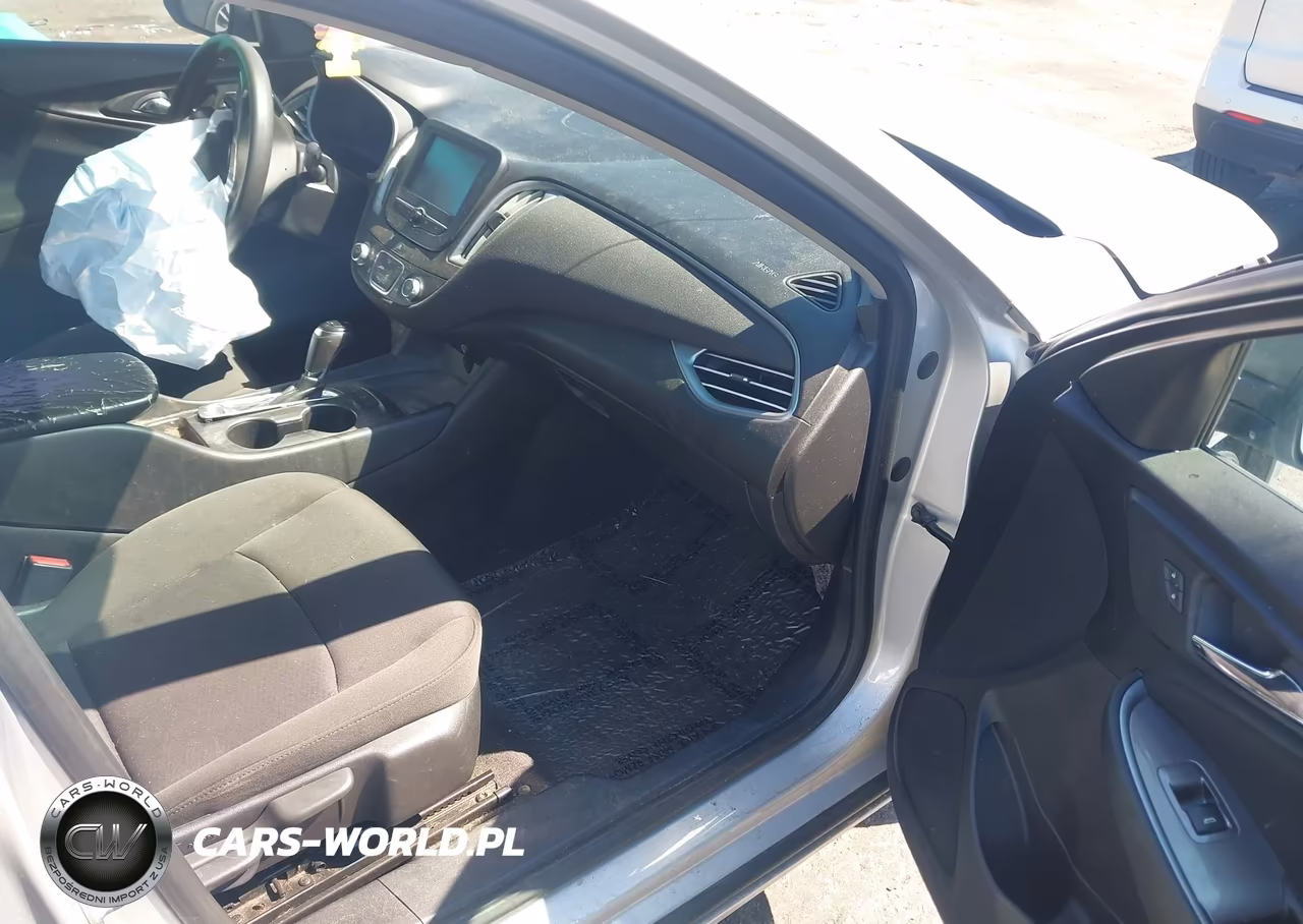 2018 Chevrolet Malibu 1Ls VIN:1G1ZB5ST9JF213316 - 5