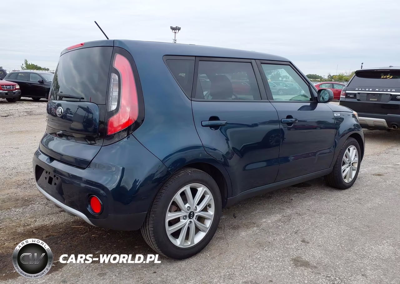 2019 Kia Soul + VIN:KNDJP3A58K7630919 - 4
