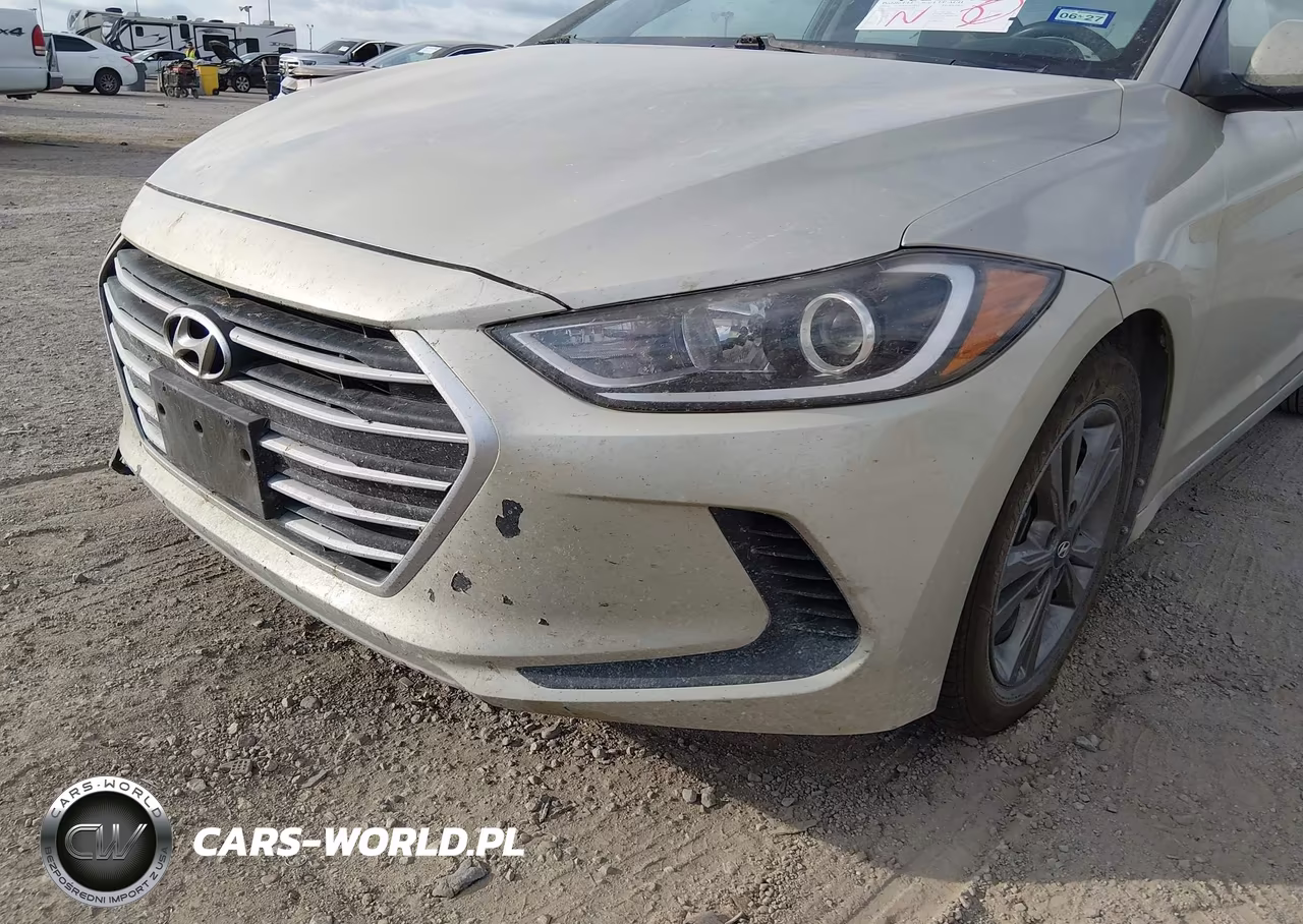 2018 Hyundai Elantra Sel VIN:5NPD84LF8JH258501 - 18