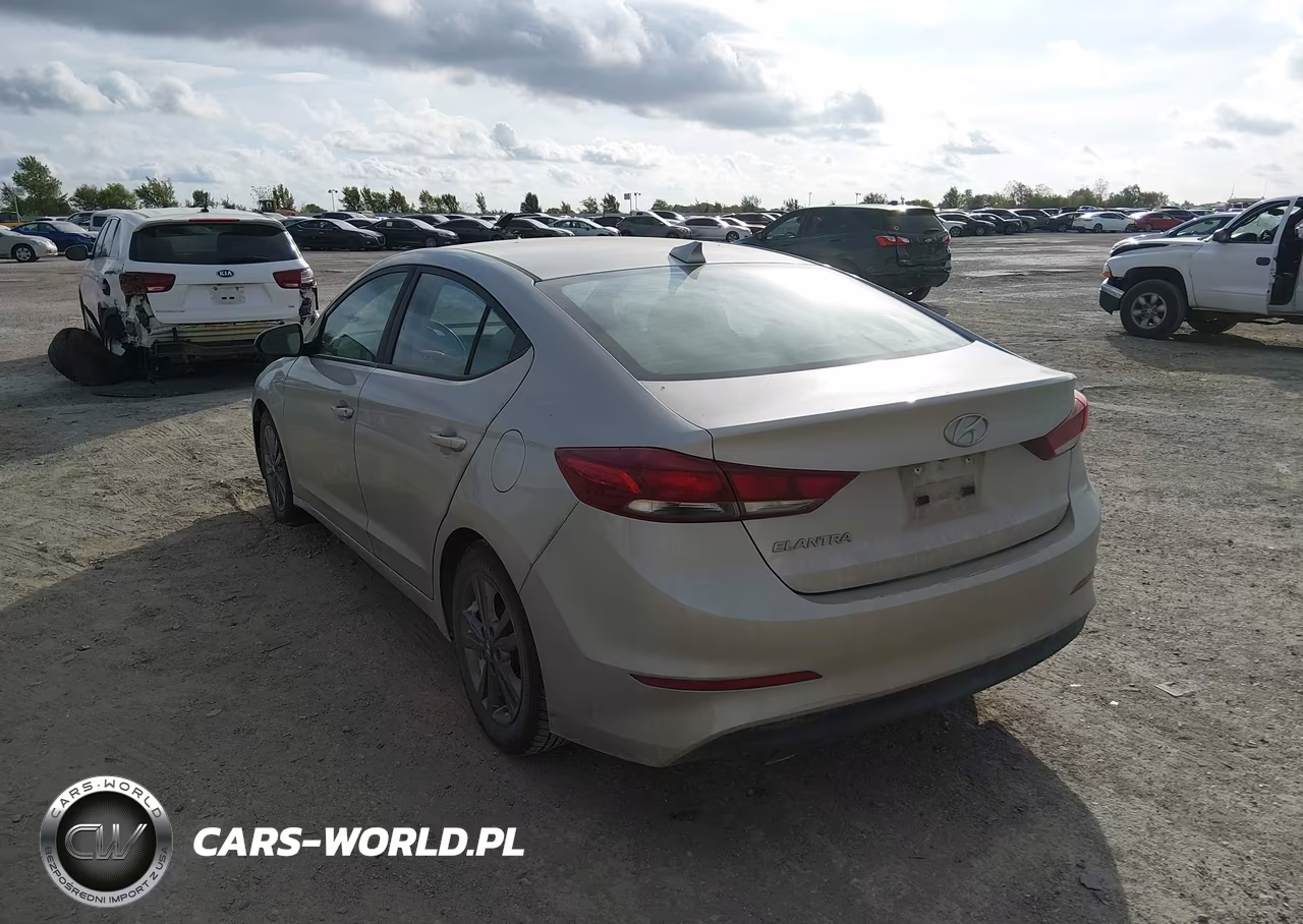 2018 Hyundai Elantra Sel VIN:5NPD84LF8JH258501 - 3
