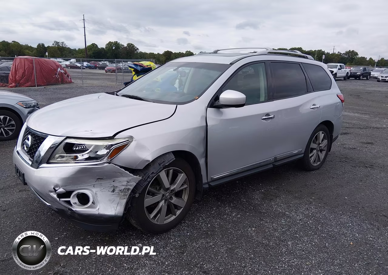 2015 Nissan Pathfinder Platinum VIN:5N1AR2MM5FC693296 - 2