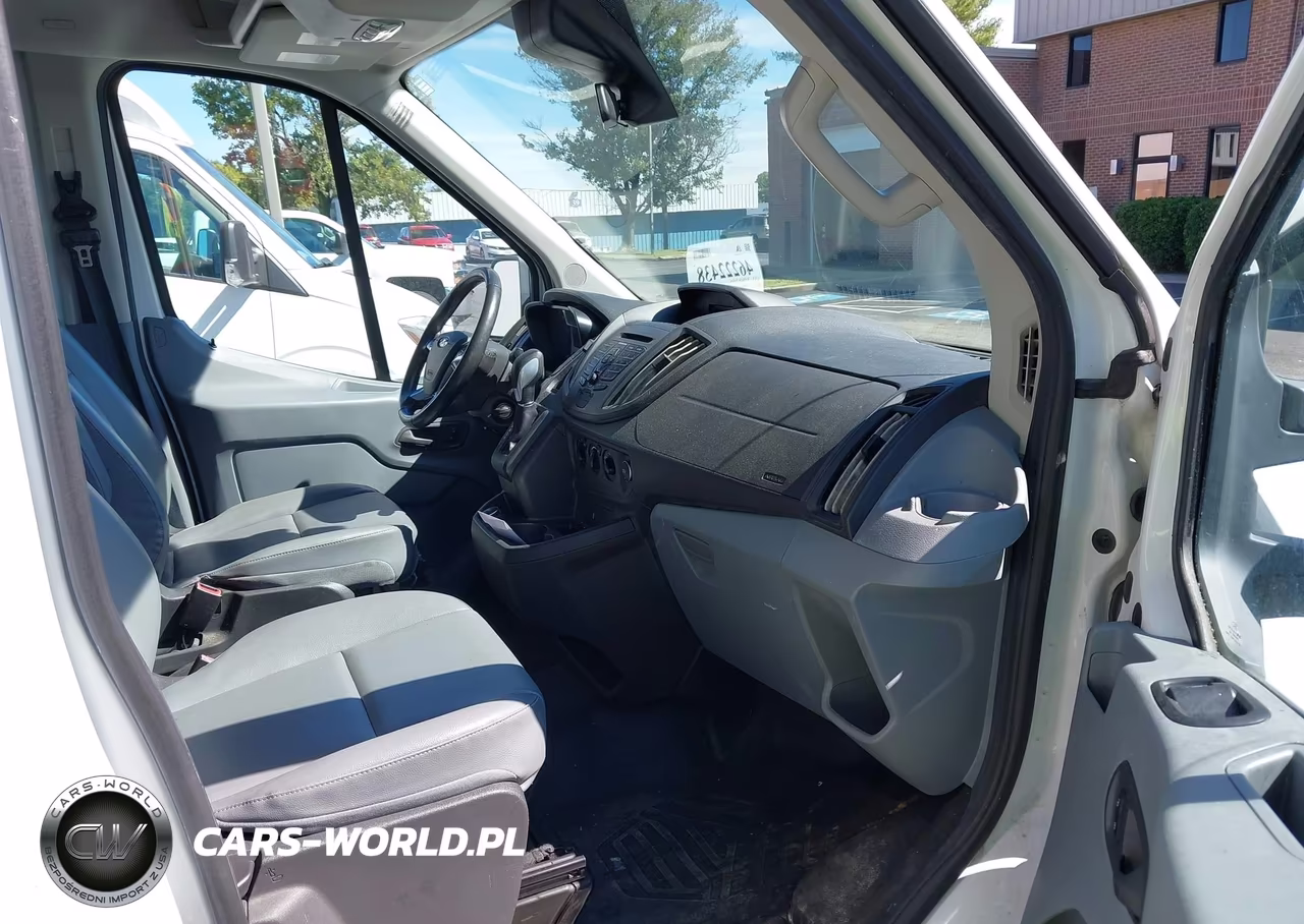 2017 Ford Transit-250 Cutaway VIN:1FDYR5PM2HKB18965 - 5