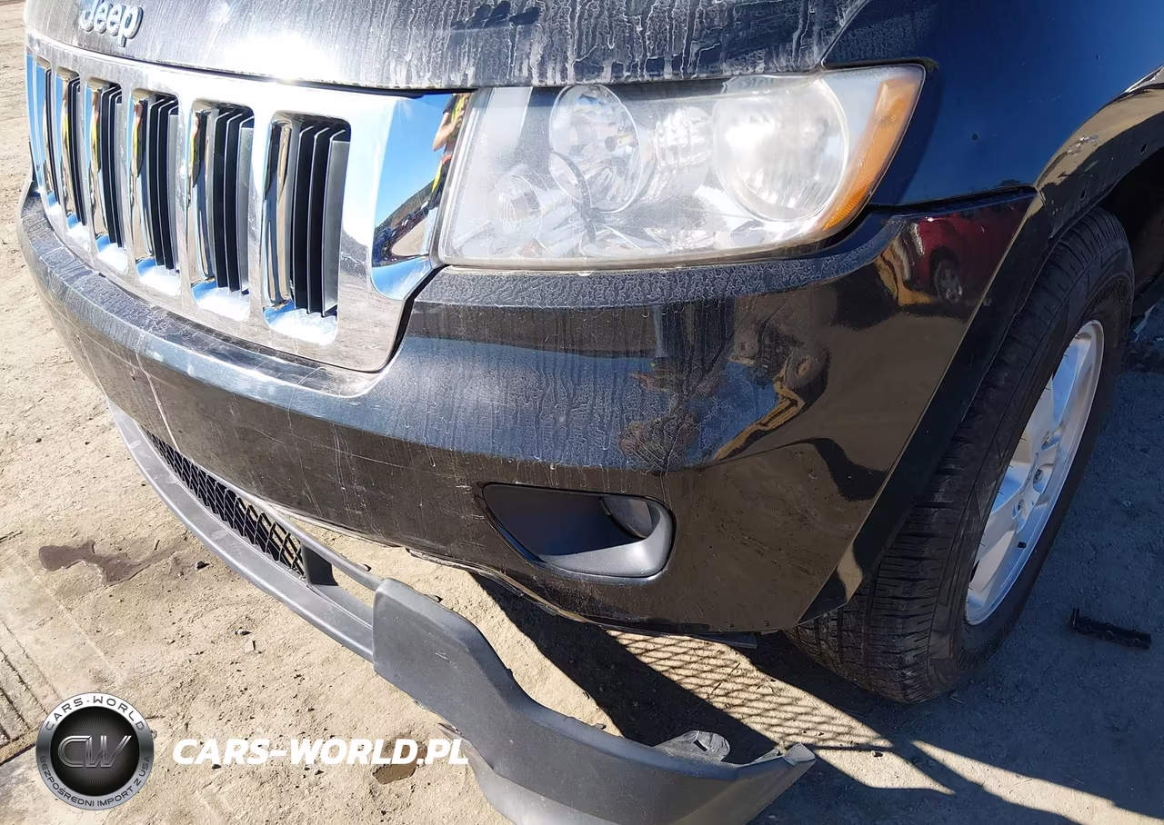 2011 Jeep Grand Cherokee Laredo VIN:1J4RR4GG2BC551405 - 11