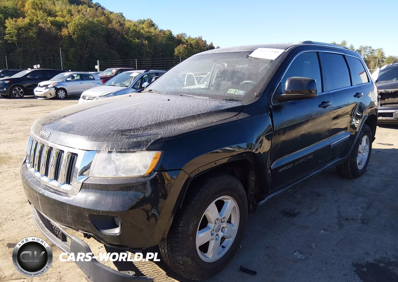 2011 Jeep Grand Cherokee Laredo VIN:1J4RR4GG2BC551405 - 2