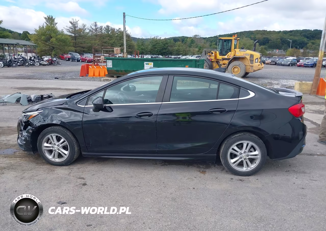 2017 Chevrolet Cruze Lt VIN:1G1BE5SM5H7176724 - 14