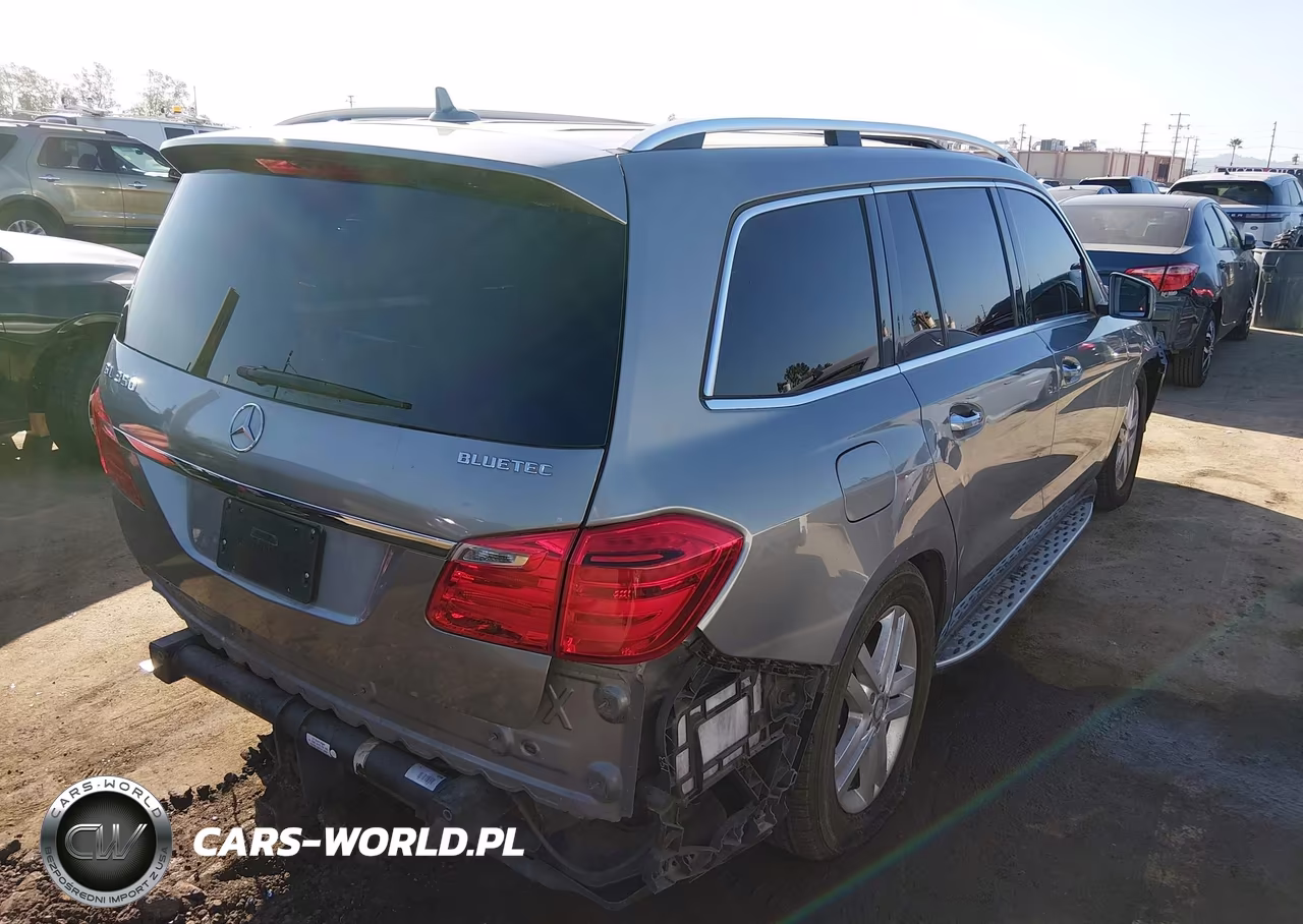 2016 MERCEDES-BENZ GL 350 BLU BLUETEC VIN:4JGDF2EE8GA641008 - 4