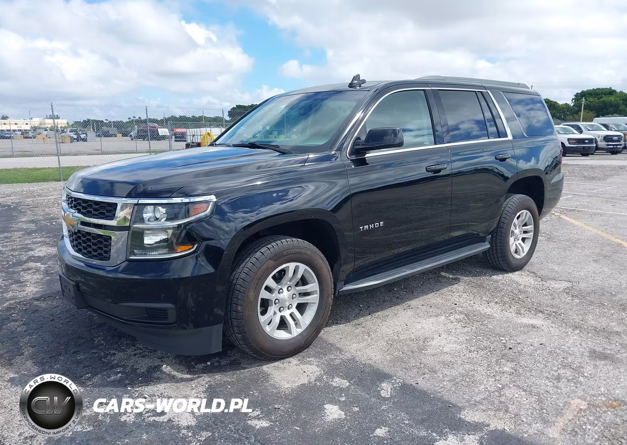 2018 Chevrolet Tahoe Ls VIN:1GNSKAKC8JR370262 - 2