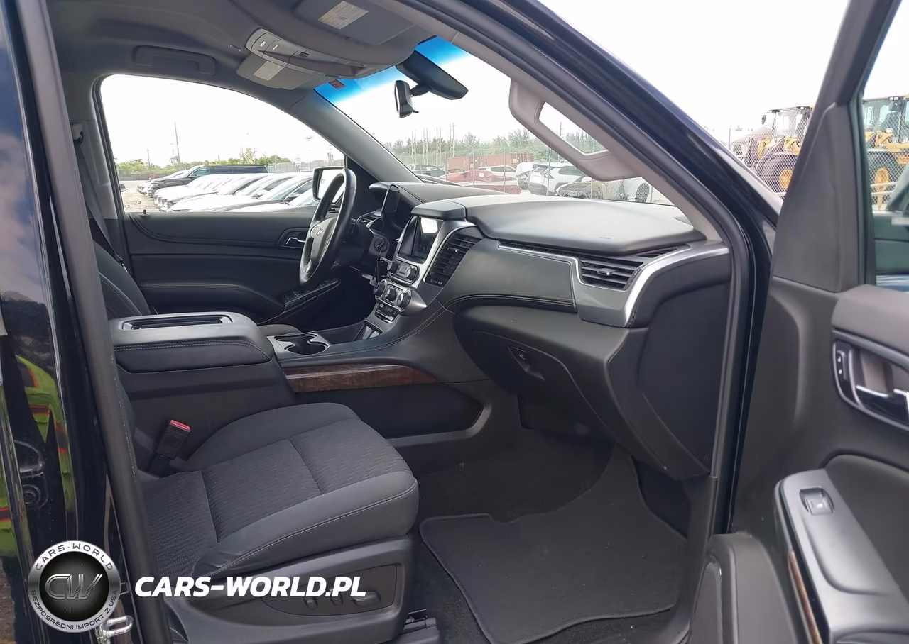 2018 Chevrolet Tahoe Ls VIN:1GNSKAKC8JR370262 - 5