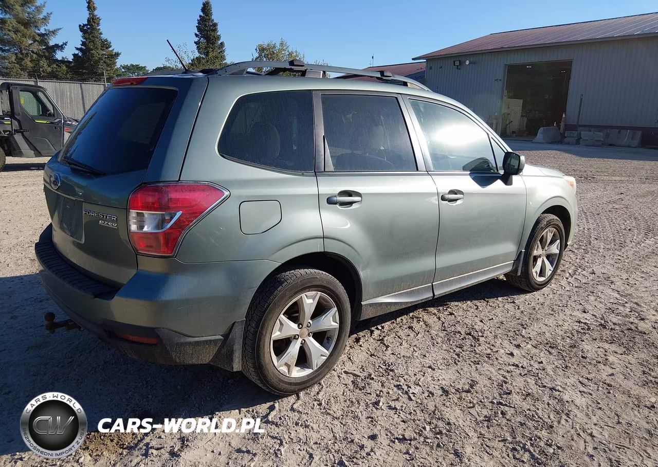 2015 Subaru Forester 2.5I Premium VIN:JF2SJAGC2FH438574 - 4