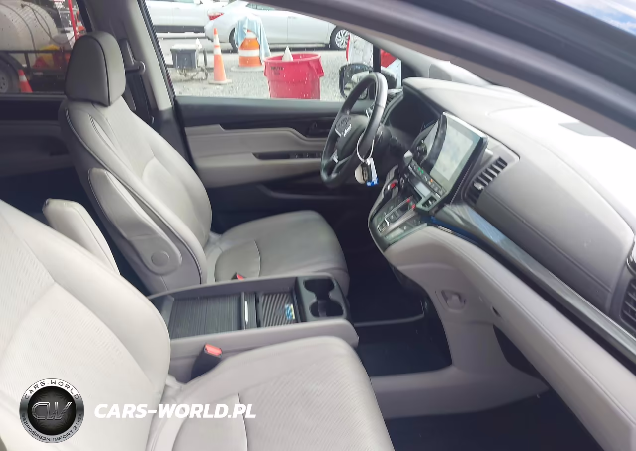 2023 Honda Odyssey Elite VIN:5FNRL6H93PB040332 - 5