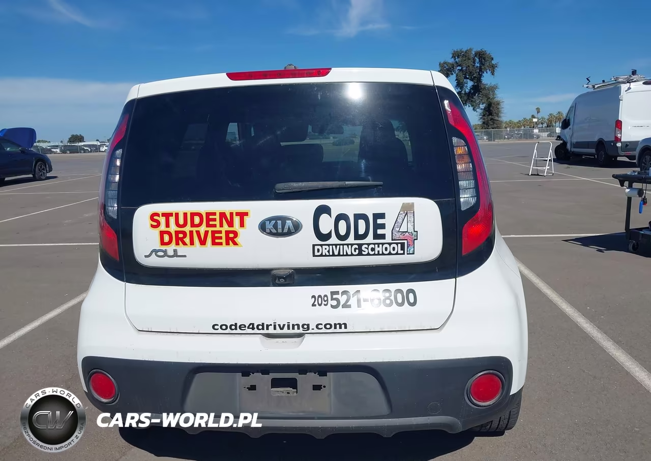 2019 Kia Soul VIN:KNDJN2A22K7021766 - 17
