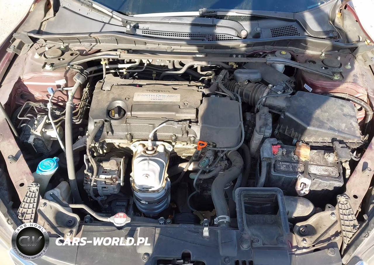2015 Honda Accord Sport VIN:1HGCR2F57FA045412 - 10