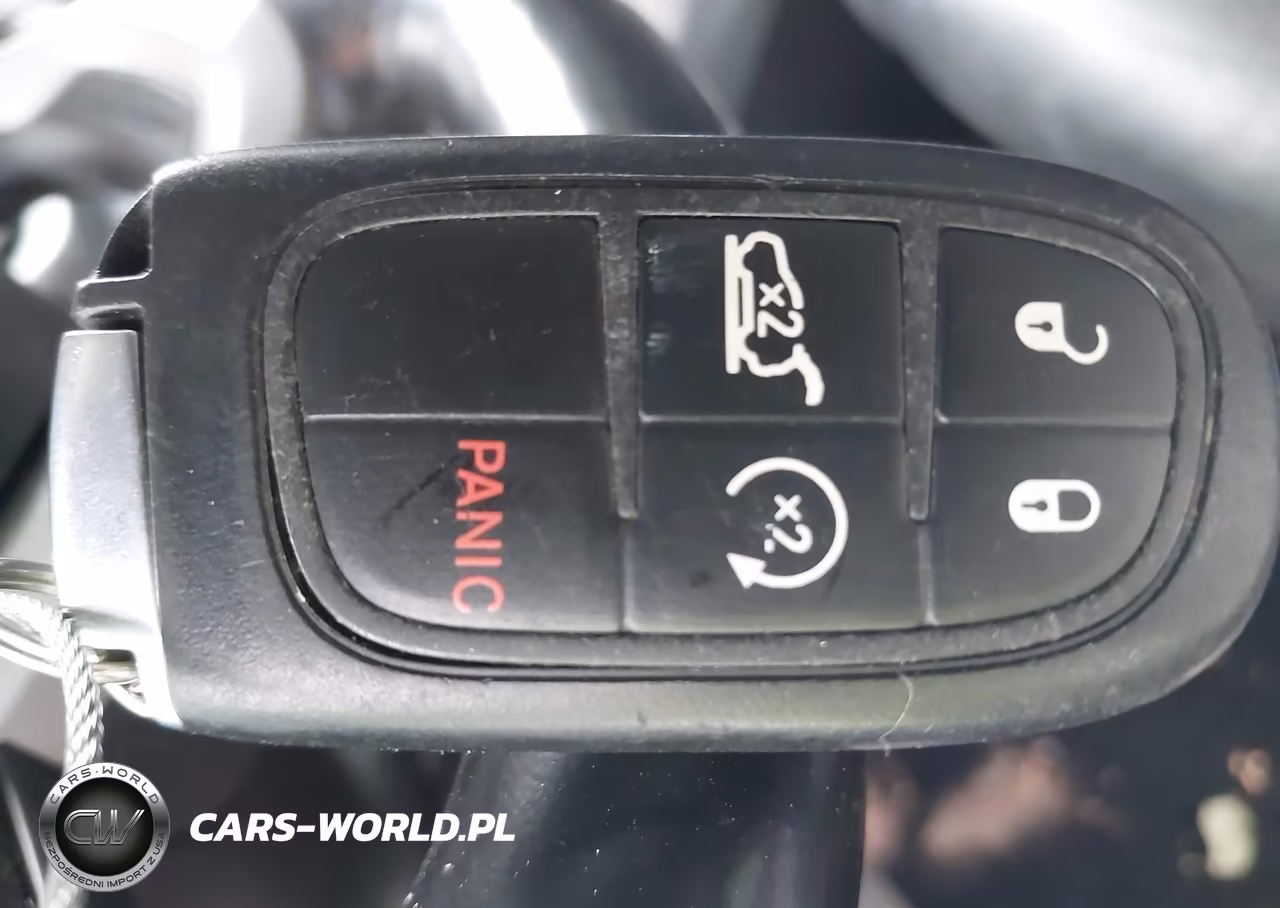 2015 Jeep Cherokee Trailhawk VIN:1C4PJMBS8FW698963 - 11