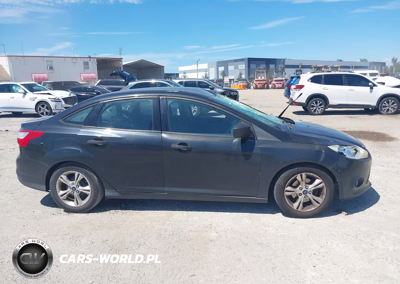 2014 Ford Focus S VIN:1FADP3E21EL167035 - 14