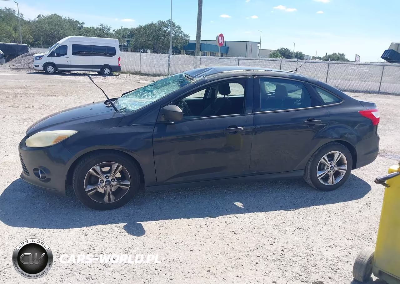 2014 Ford Focus S VIN:1FADP3E21EL167035 - 15