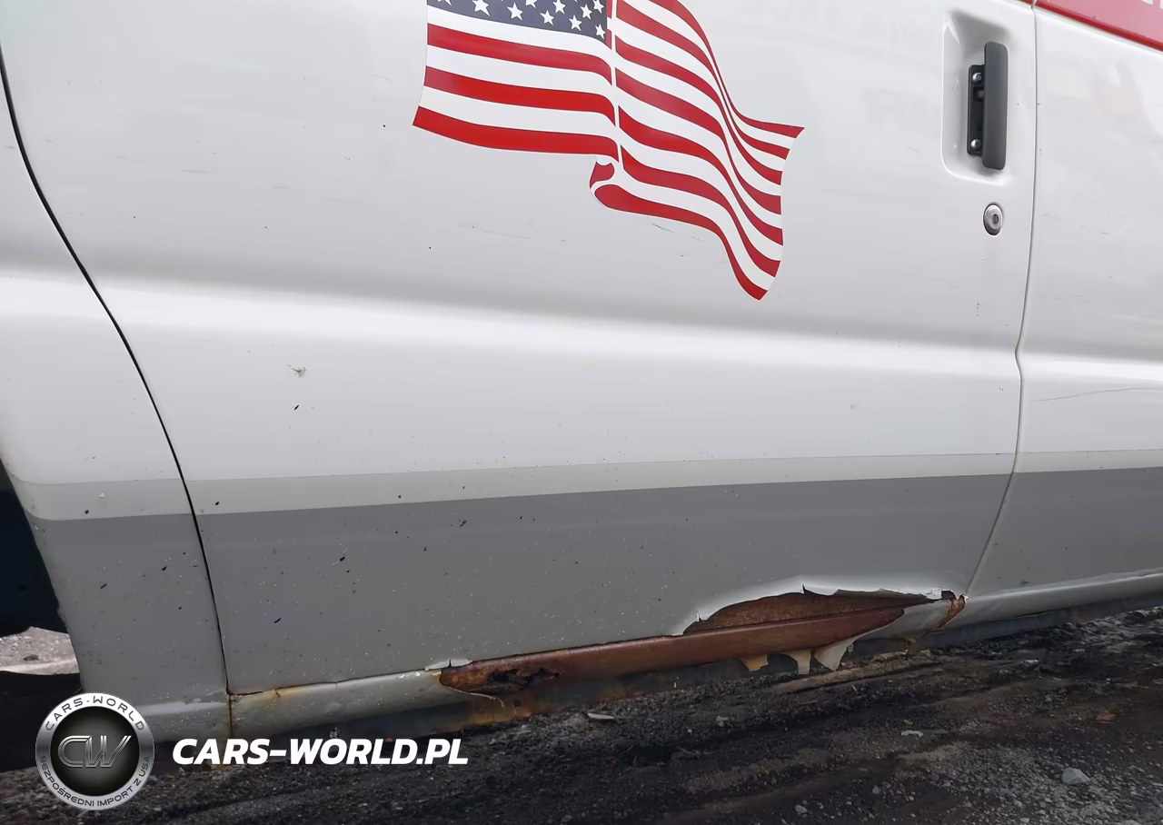 2012 Ford E-350 Super Duty Commercial VIN:1FDSS3ELXCDA59962 - 6