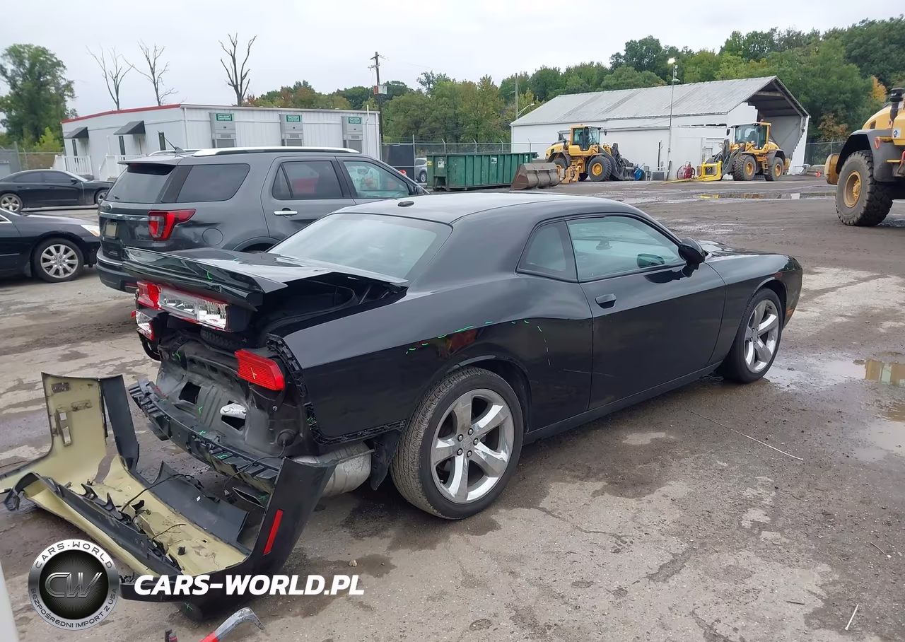 2014 Dodge Challenger Sxt Plus VIN:2C3CDYAG3EH225080 - 4