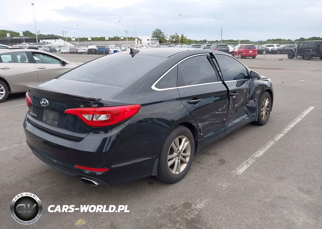 2015 Hyundai Sonata Se VIN:5NPE24AF9FH216208 - 4