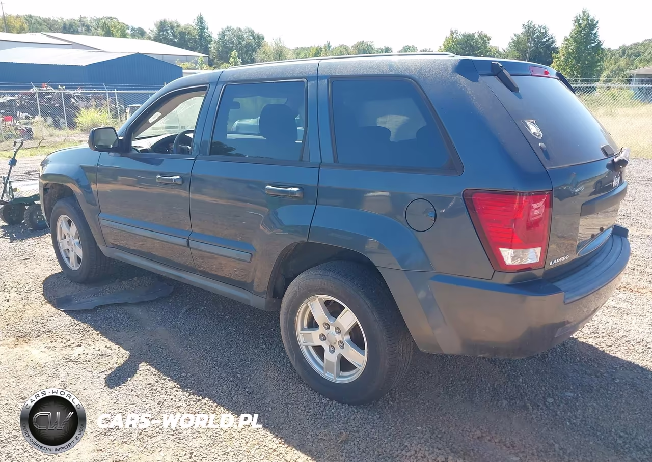 2007 Jeep Grand Cherokee Laredo VIN:1J8GS48K87C601860 - 3