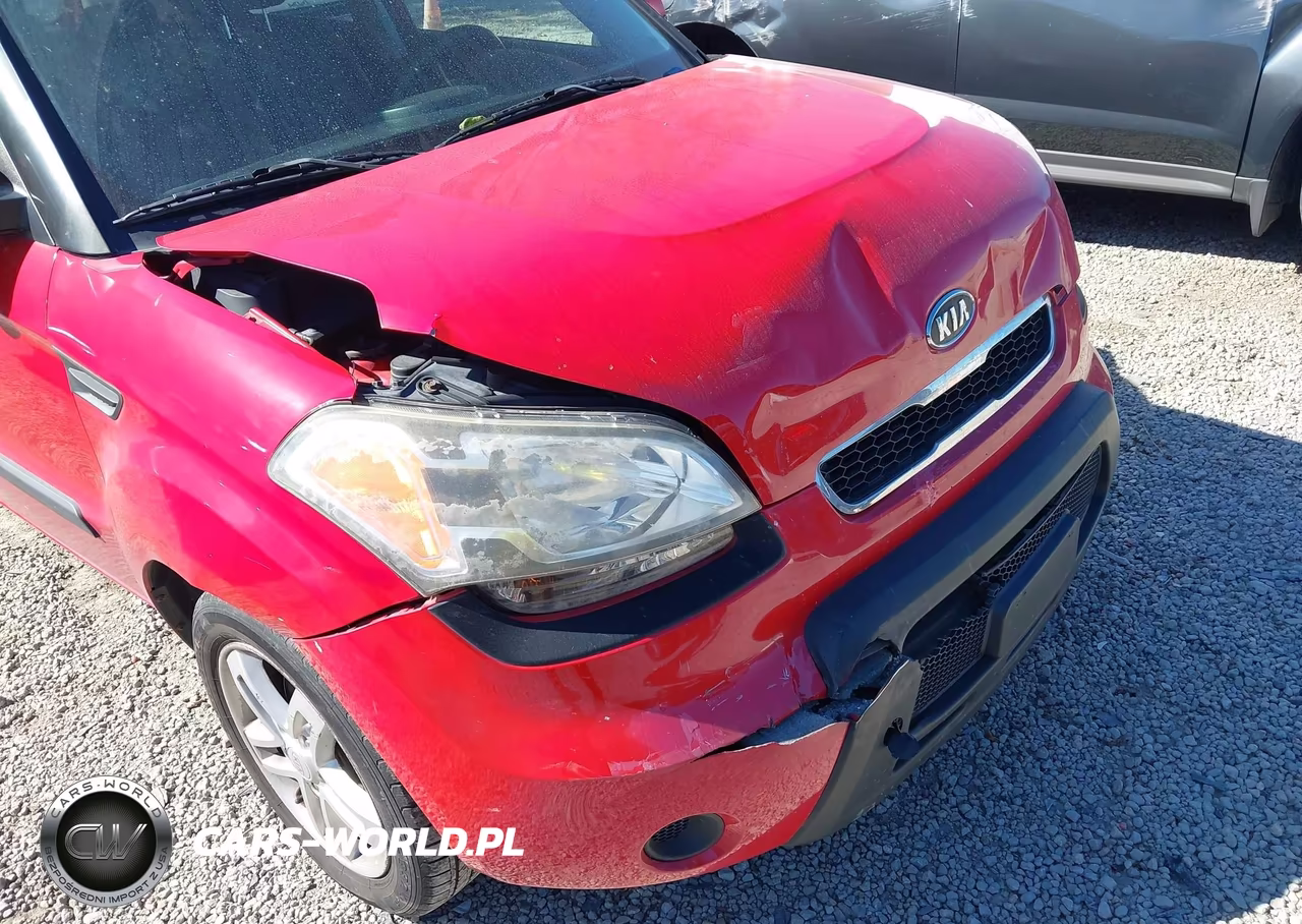 2010 Kia Soul + VIN:KNDJT2A28A7066067 - 17