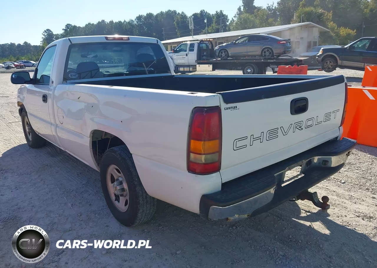 2002 Chevrolet Silverado 1500 VIN:1GCEC14W02Z179009 - 3