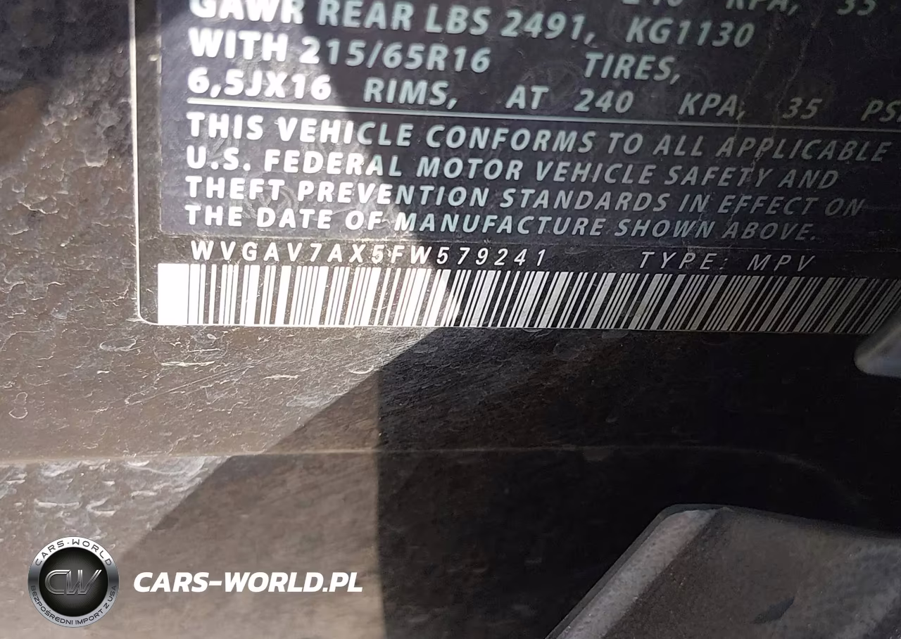 2015 Volkswagen Tiguan S VIN:WVGAV7AX5FW579241 - 9