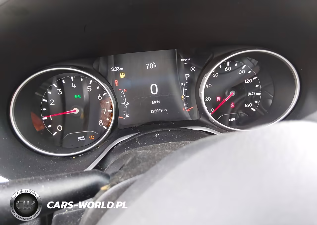 2018 Jeep Compass Latitude 4X4 VIN:3C4NJDBB4JT366251 - 7
