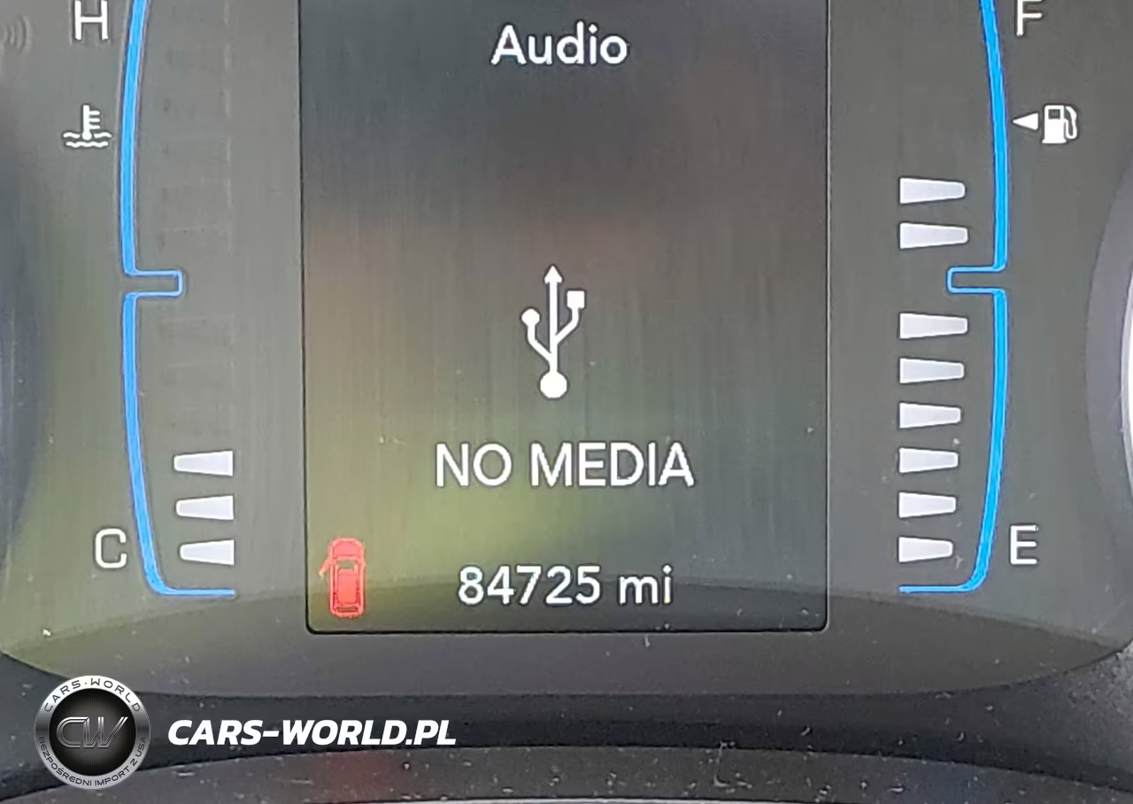 2021 Chrysler Voyager L VIN:2C4RC1AG4MR568411 - 16