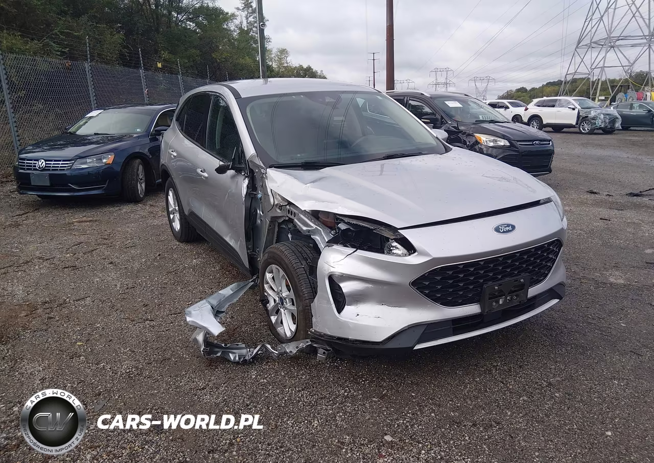 2020 Ford Escape Se
