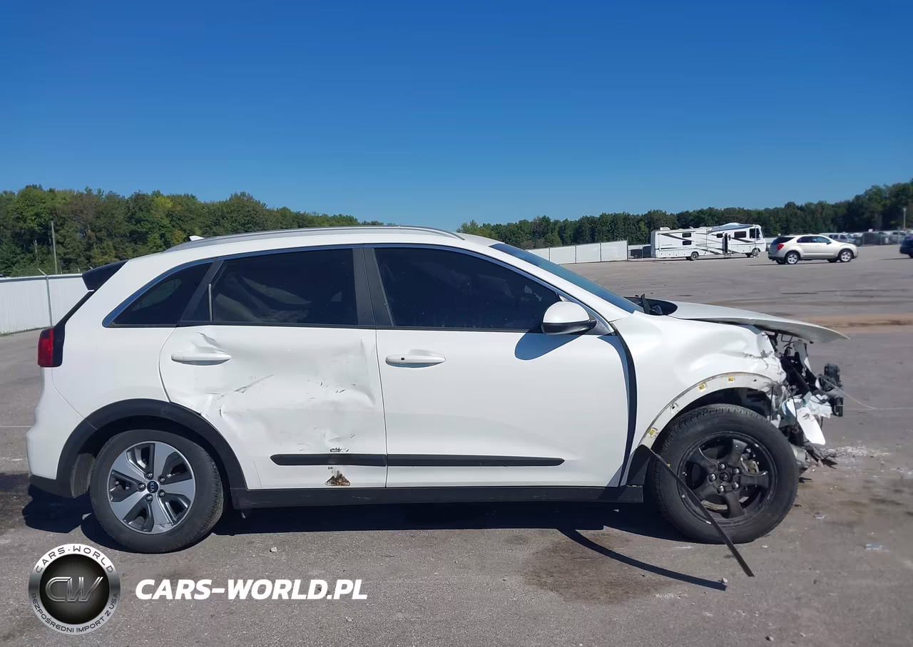 2019 Kia Niro Lx VIN:KNDCB3LC0K5217813 - 14