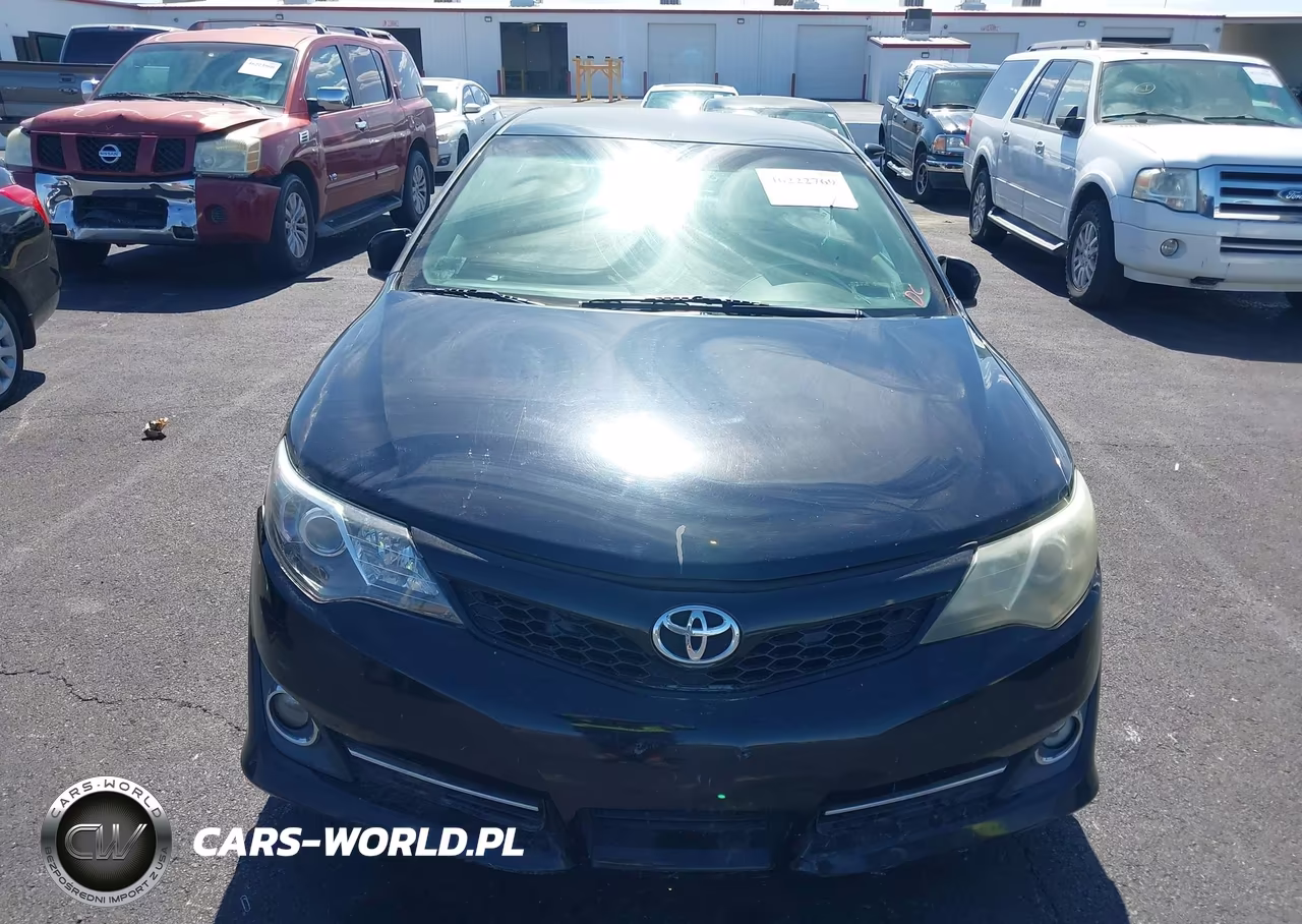 2014 Toyota Camry Se VIN:4T1BF1FK0EU472068 - 11
