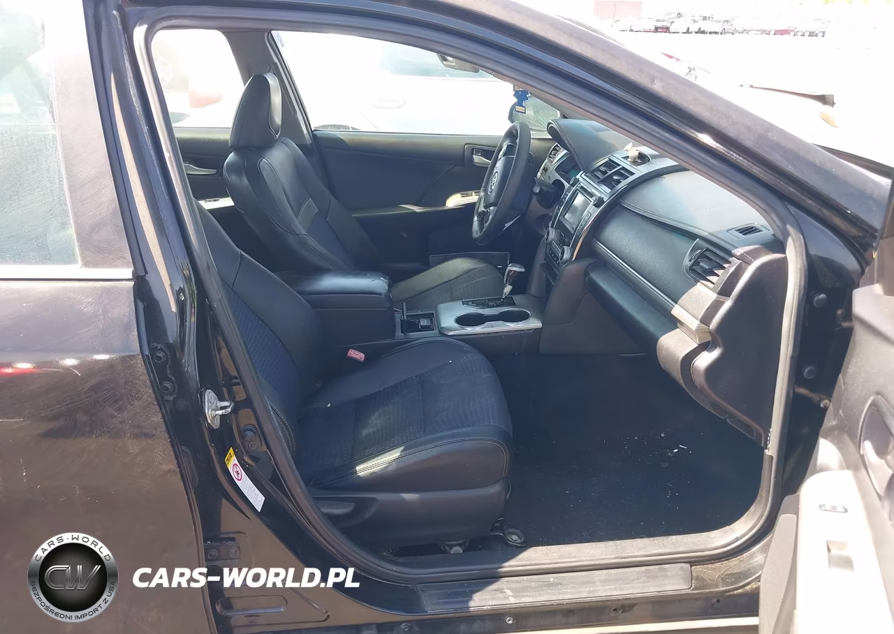 2014 Toyota Camry Se VIN:4T1BF1FK0EU472068 - 5