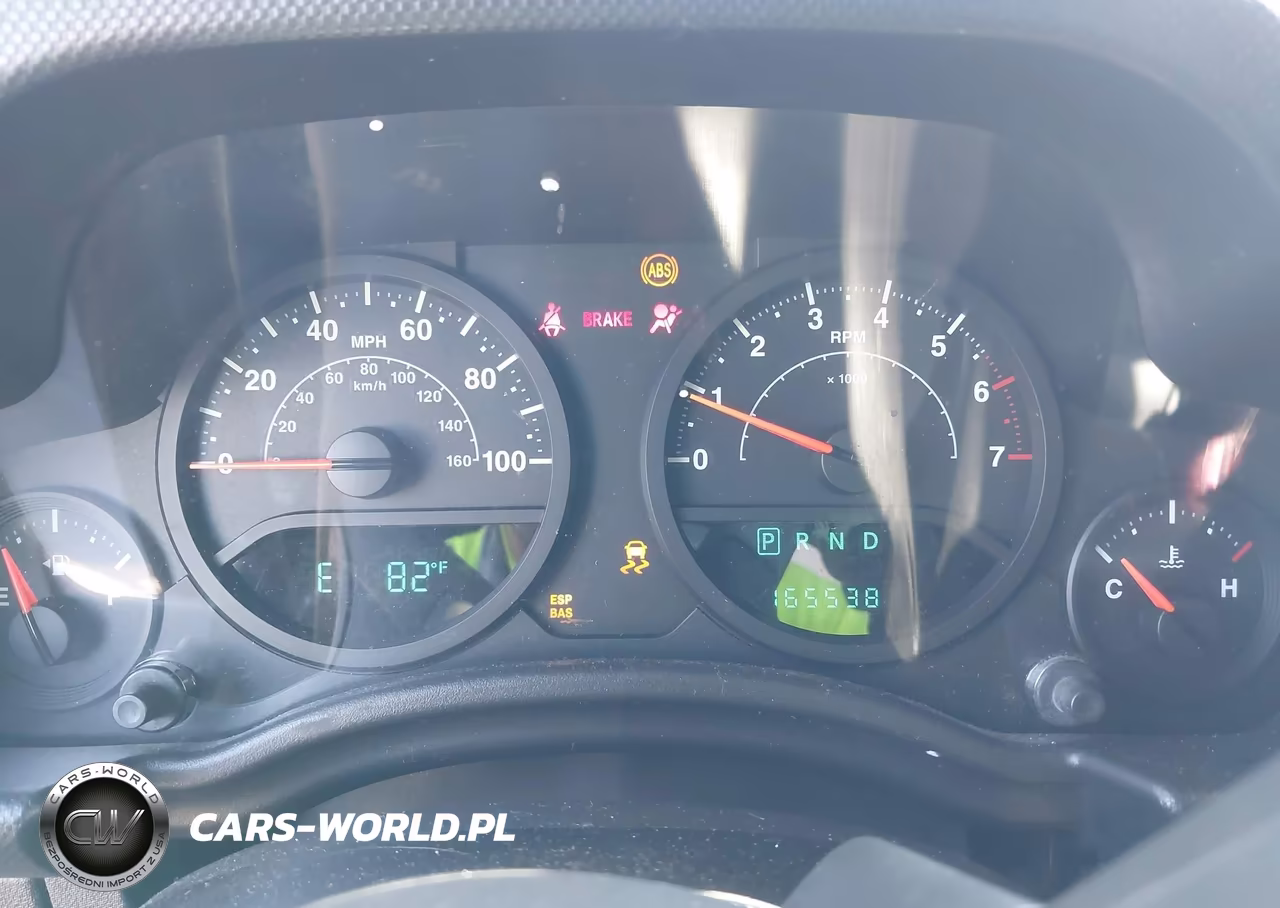 2008 Jeep Wrangler X VIN:1J4FA24108L547246 - 7
